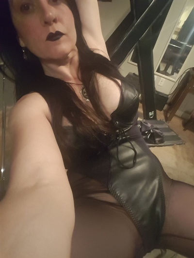 Dominante Frau sucht BDSM Sex Date in Hamburg